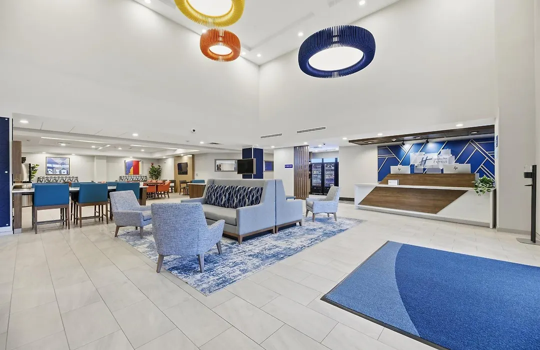 Holiday Inn Express & Suites Raleigh West - Lenovo Center By Ihg-1